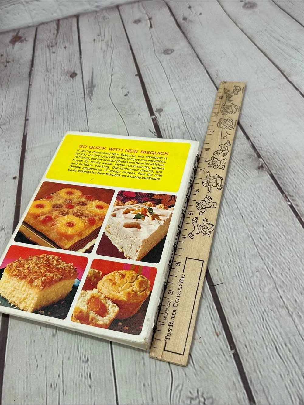 vtg 1967 So Quick with bisquick betty crocker Cookbook hardcover retro cottage